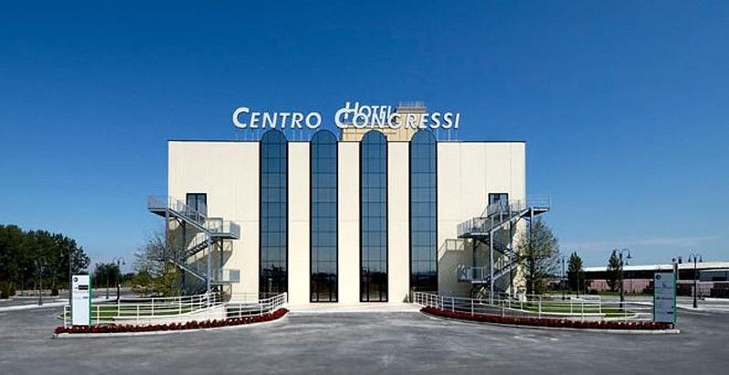 Zanhotel Centergross เบนติโวลโญ ภายนอก รูปภาพ